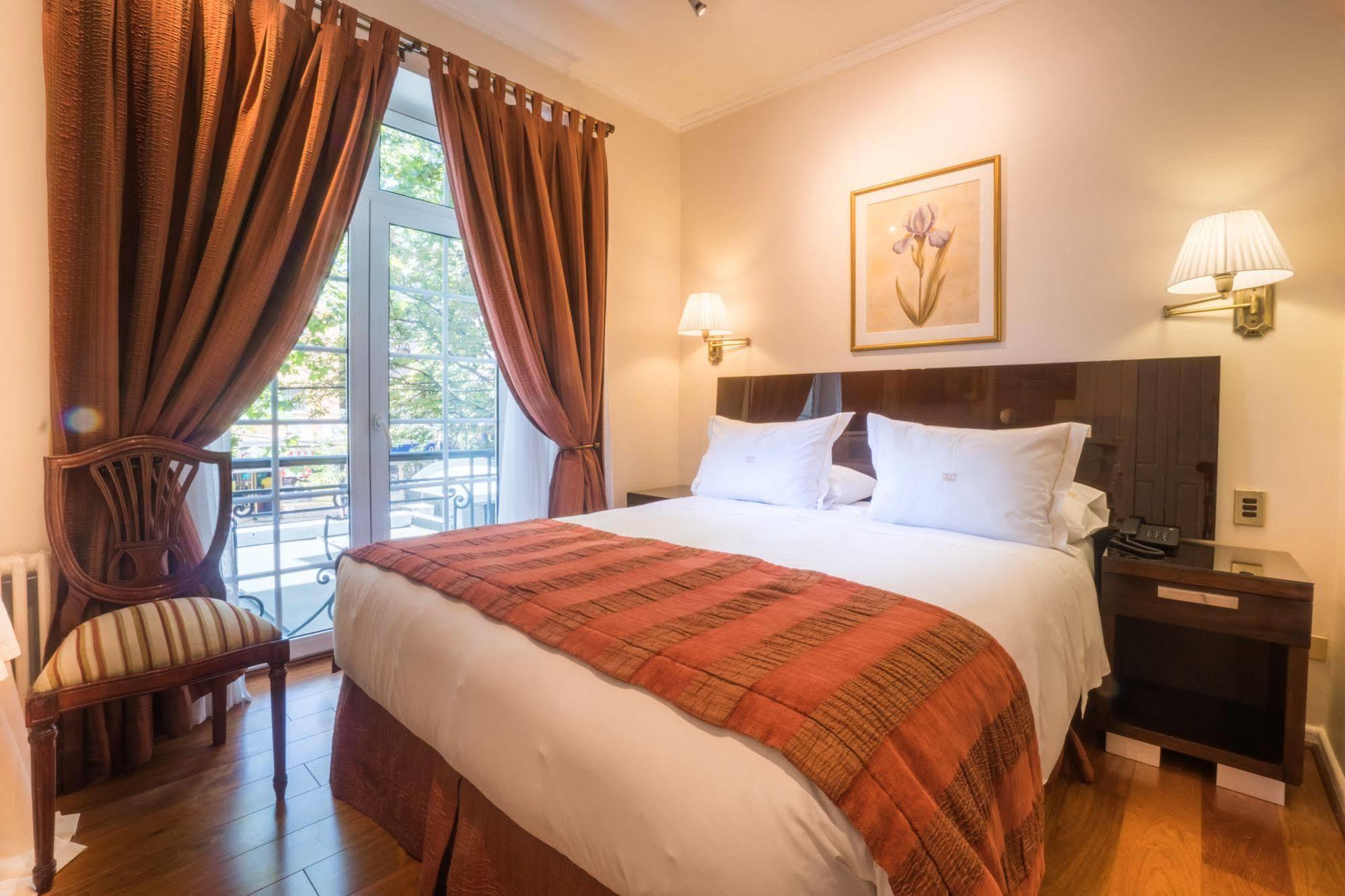 Departamentos Orly Aparthotel Santiago Eksteriør bilde